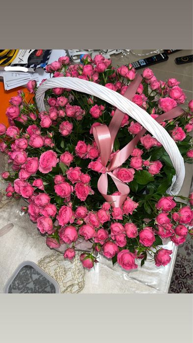 Обьемный спрей роза. Купил за 38000 продам за 18000