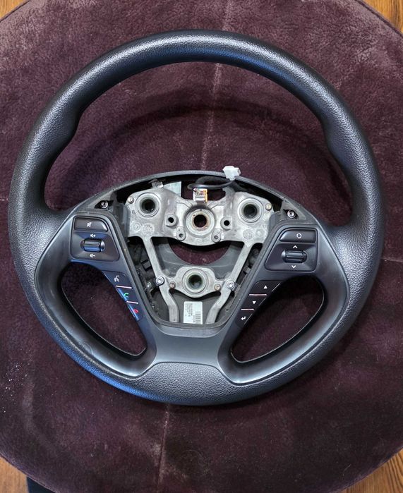 Оригинален мулти волан за Kia Cee'd JD (2012-2018) | OEM: 56110-A2050BWK