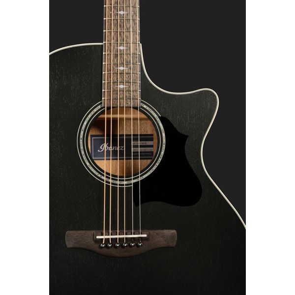 Акустическая гитара Ibanez AE140