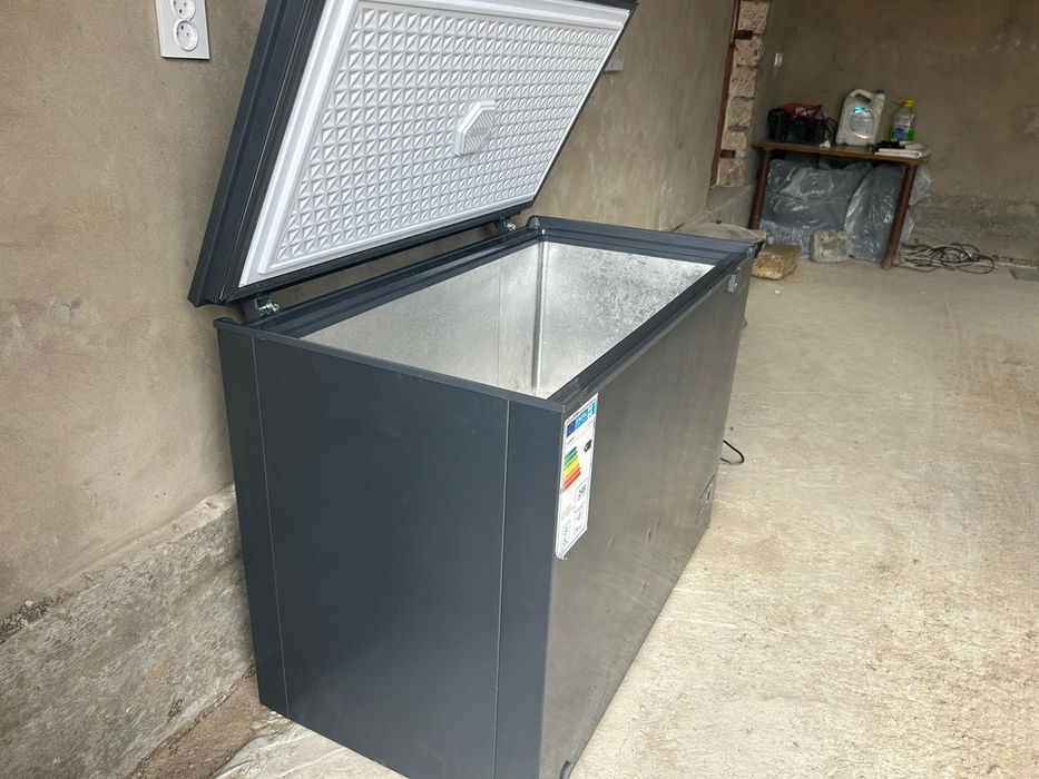 Морозильник рабочем состояние