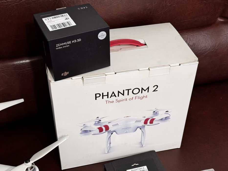 Dronă la cutie DJI PHANTOM 2, Zenmuse H3-3D-stare foarte bună !