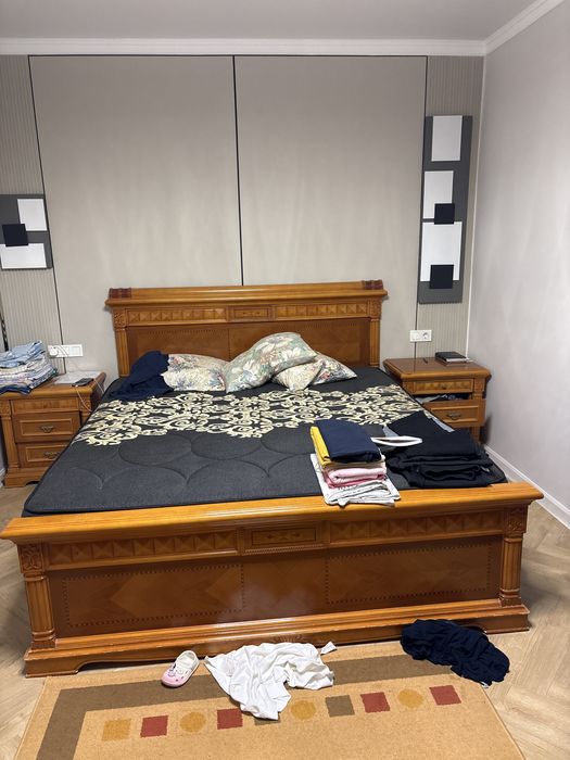 Кровать/2тумбы/туалетный стол