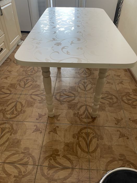 Шкаф  с антресолью и стол