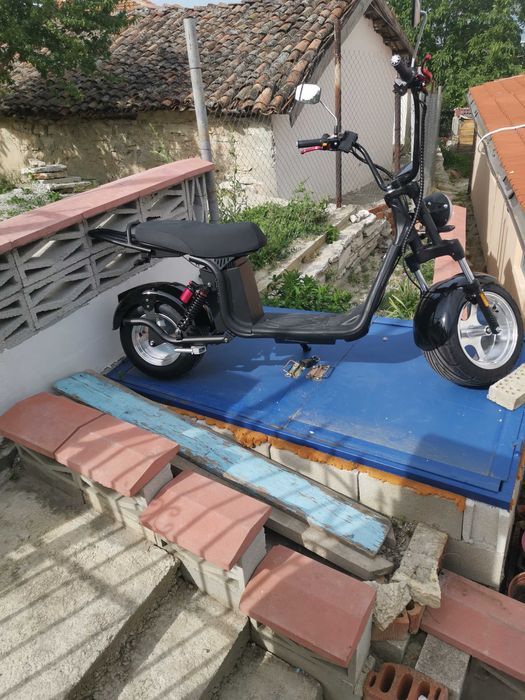 Продавам мотор Харли