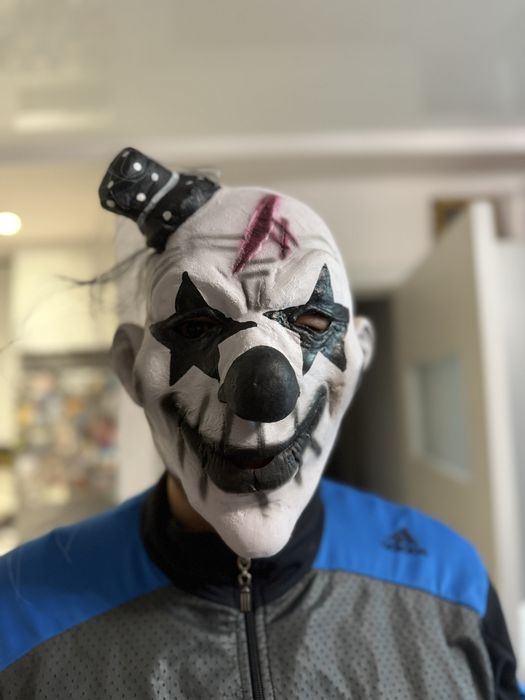 Кукерски маски  гумени маски