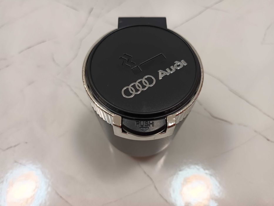 Пепелник Audi, Ауди, преносим пепелник