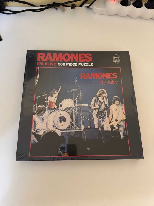 Puzzle-uri diverse 500-1000 pcs