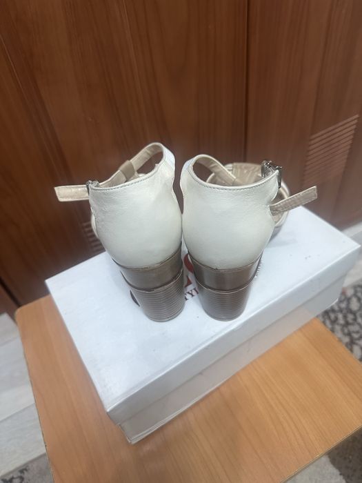 Туфли босоножки женские