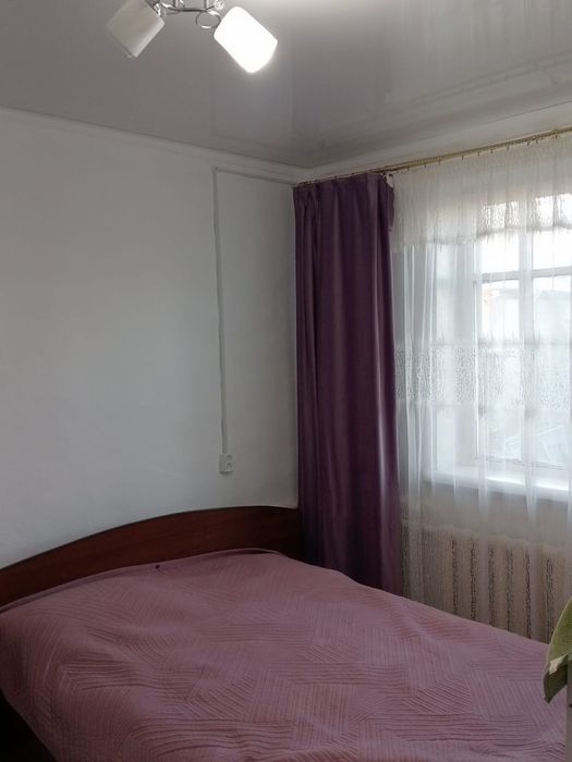 Продам  большой шпальный дом