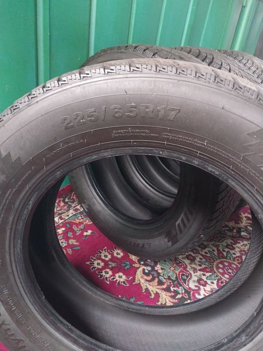 Срочно продам Шины