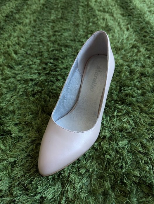 Pantofi eleganți, cu toc, mărimea 36