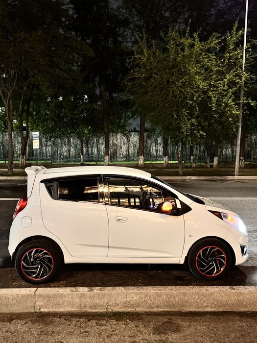 Spark srochna sotiladi