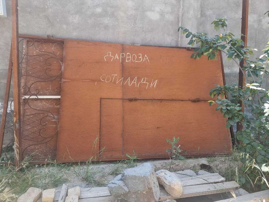 Продаются металлические ворота под покраску 4х4м