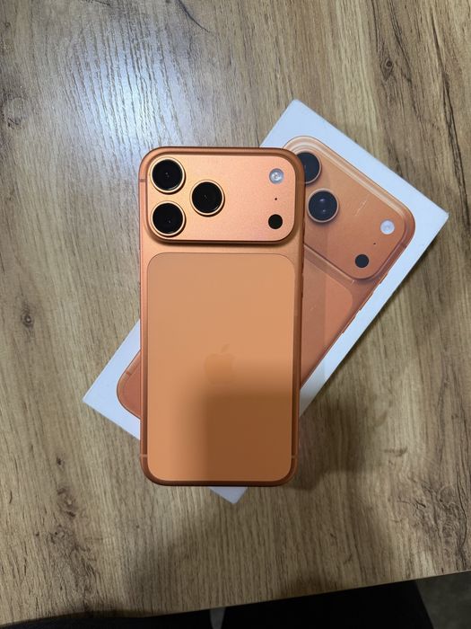 Продам iPhone 17 Pro Max