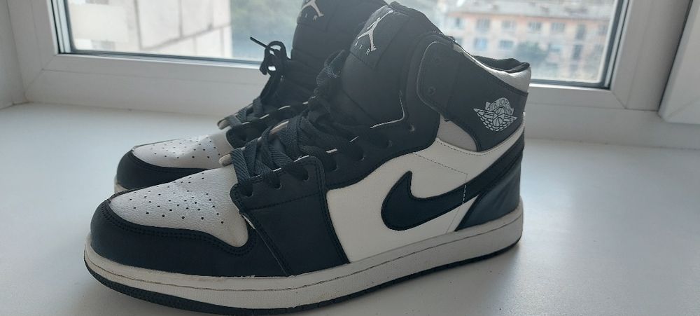 Кроссовки Jordan