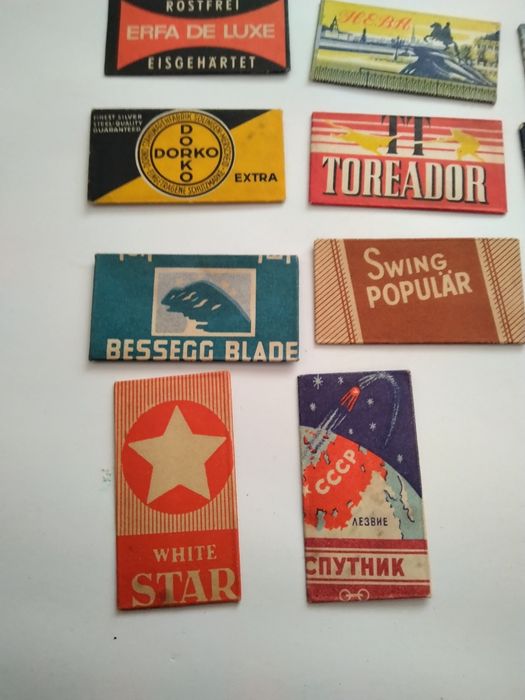 Продавам малка колекция от стари ножчета за бръснене