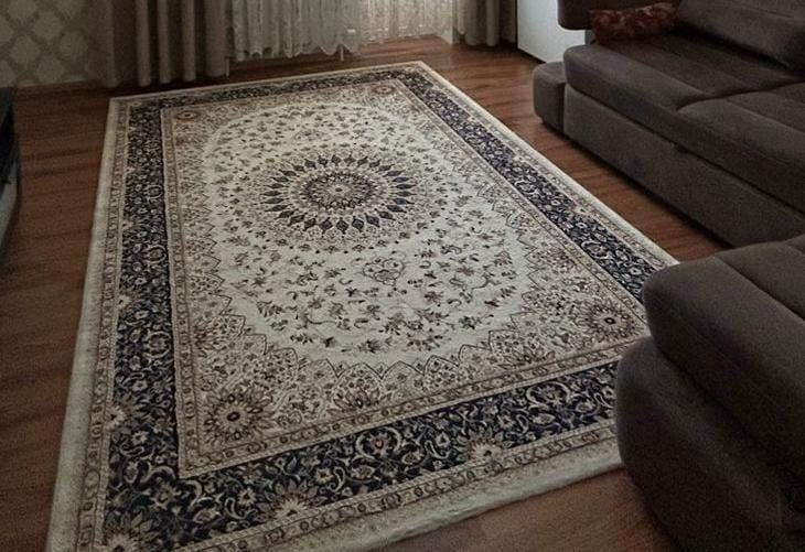 Продам ковер 2х3