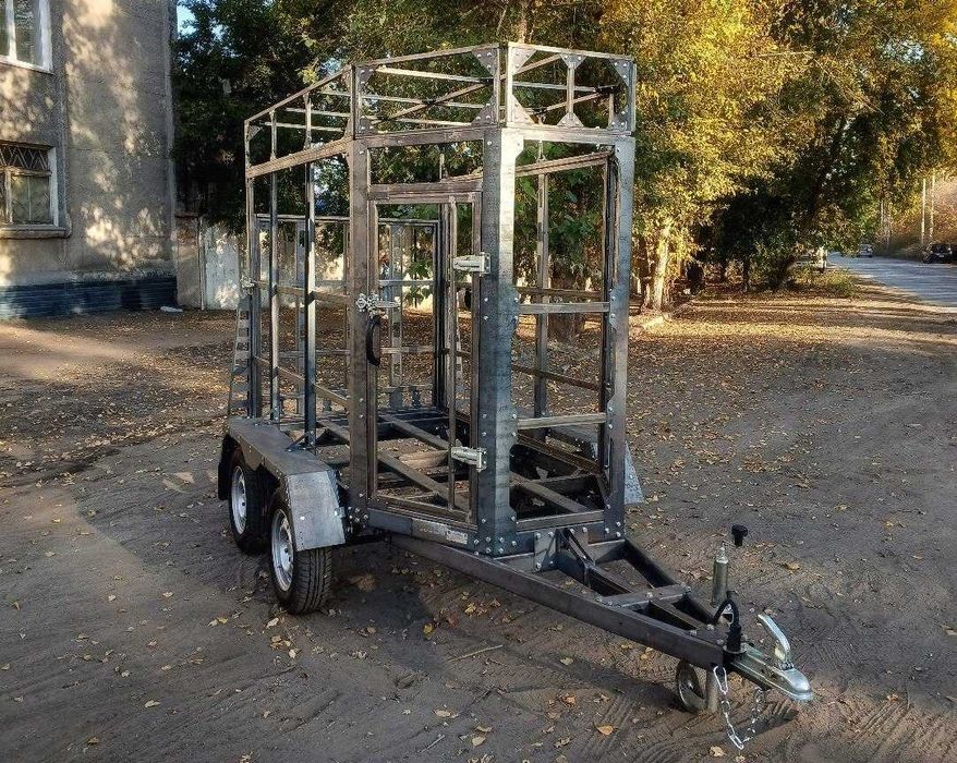 Прицеп коневоз с документами