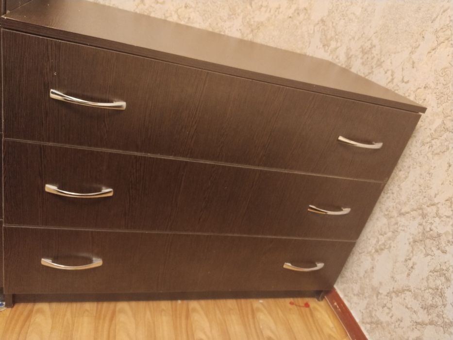 Срочно камодтар сатылады