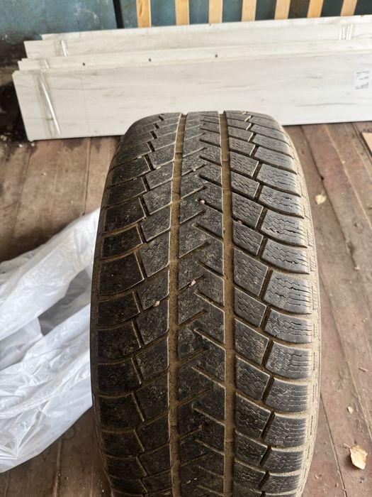 Комплект резины .