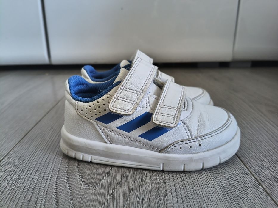 Adidas pt copii , marime 21