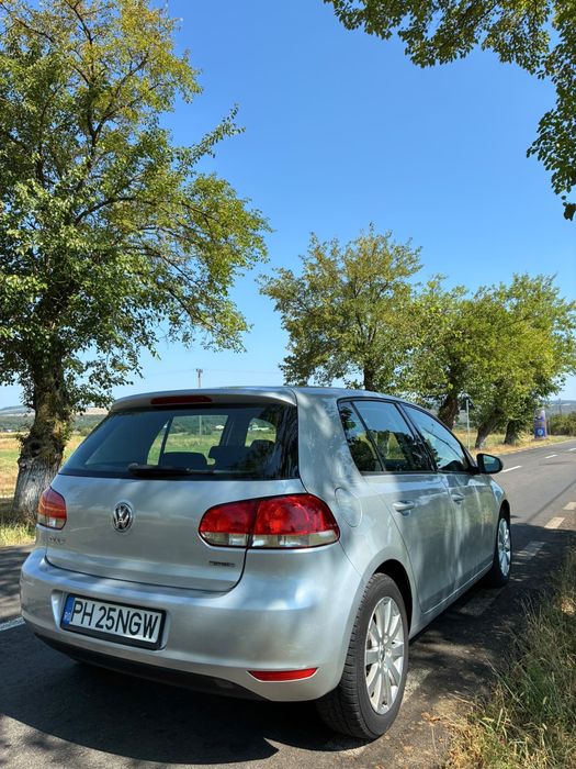 VOLKSWAGEN Golf 2010 — imagine 4