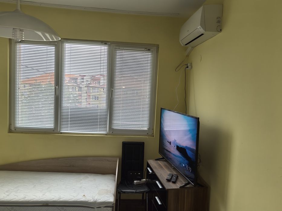 Дава се под наем Тристаен апартамент в Свиленград - 89 кв.м за 357 € - Снимка #2