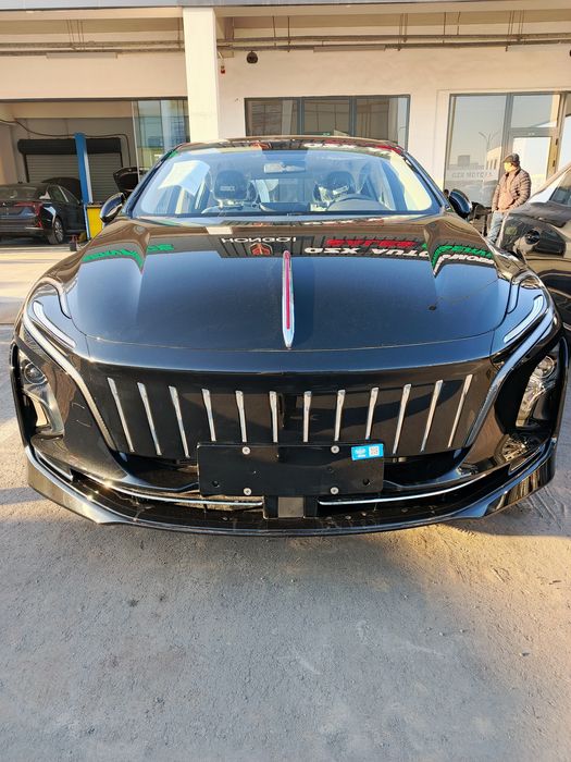 Hongqi E-QM 5 Full Restyling 500/610км 2025