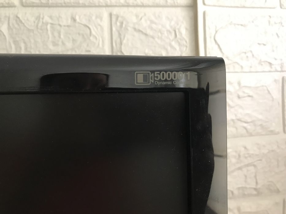 Монитор Samsung Sync master 2433