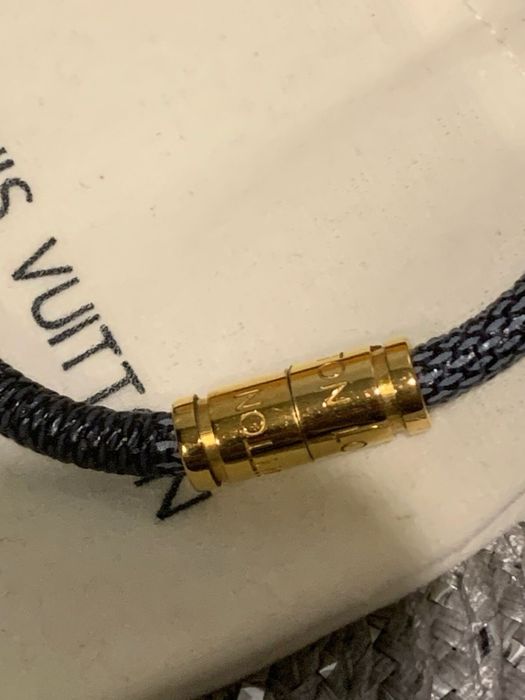 Louis Vuitton Гривна