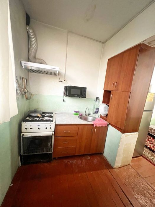 Срочно продаётся квартира ташкентская область Янгиюль