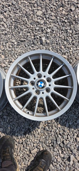 Продавам джанти style 32 bmw e36 5x120, 17 цола 8J ET 47