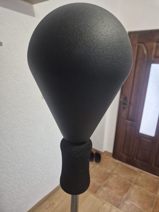 Боксова круша със стойка