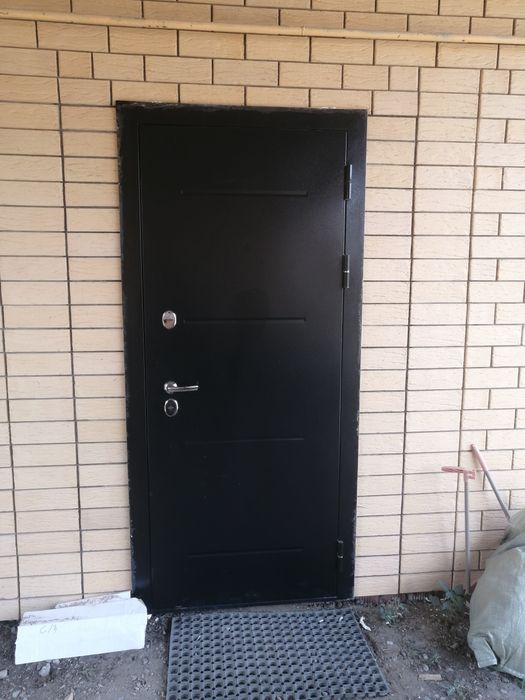 Установка дверей! Всех видов.