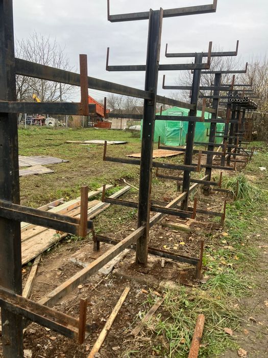 Vand rafturi metalice