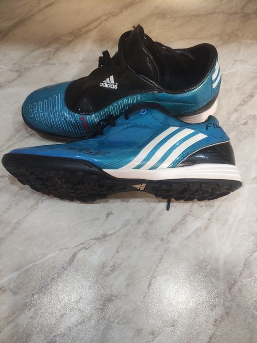 Футболни обувки Adidas