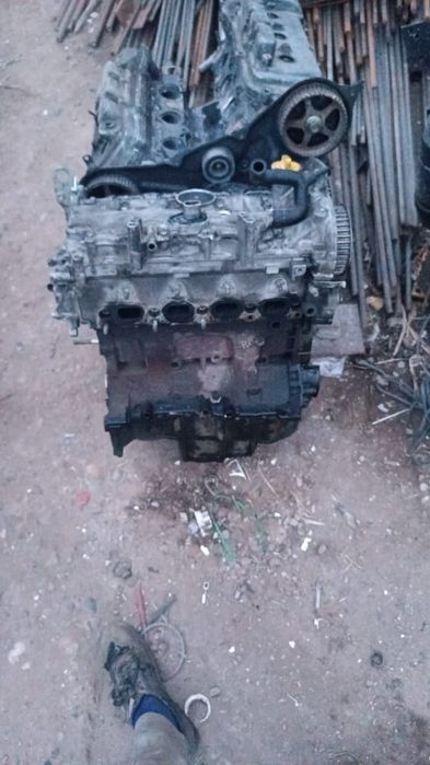 Ларгус рено матор16клап по запчастями