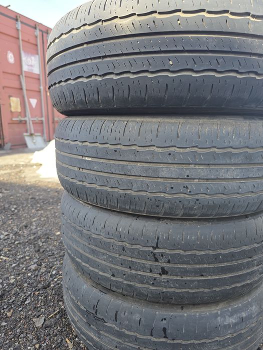 Комплект шин TRIANGLE 215/60/17