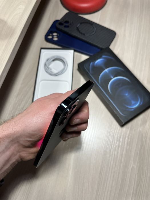 Iphone 12 pro max емкость90%