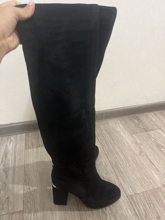 Продам зимние ботфорды