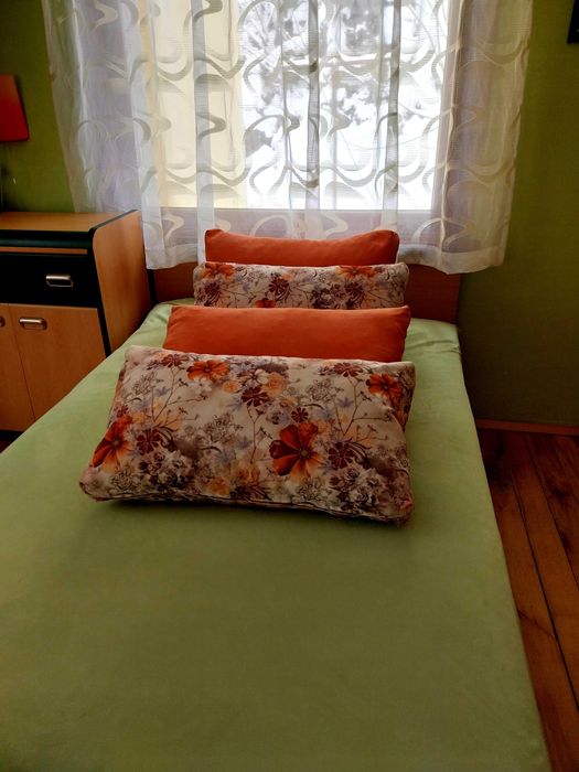 Големи възглавници за диван