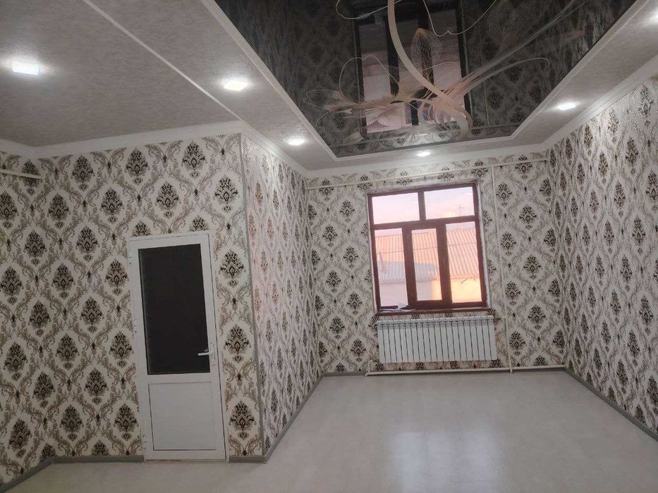 Navoiy shahri, Chutqara massivi O'zbekiston MFY joylashgan uy sotiladi