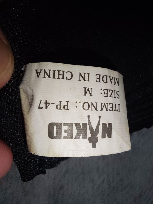Протектори за крака Naked Pro Knee Pads.