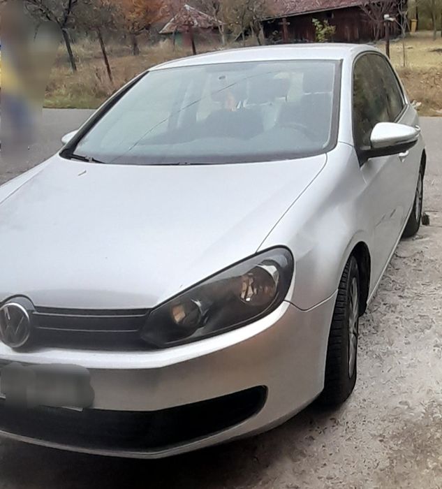 VOLKSWAGEN Golf 2010 — imagine 2