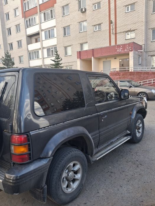 Митсубиси Паджеро 2