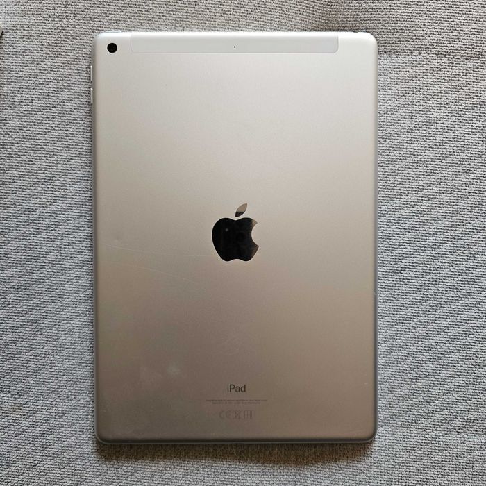 iPad 9 64GB Cellular silver