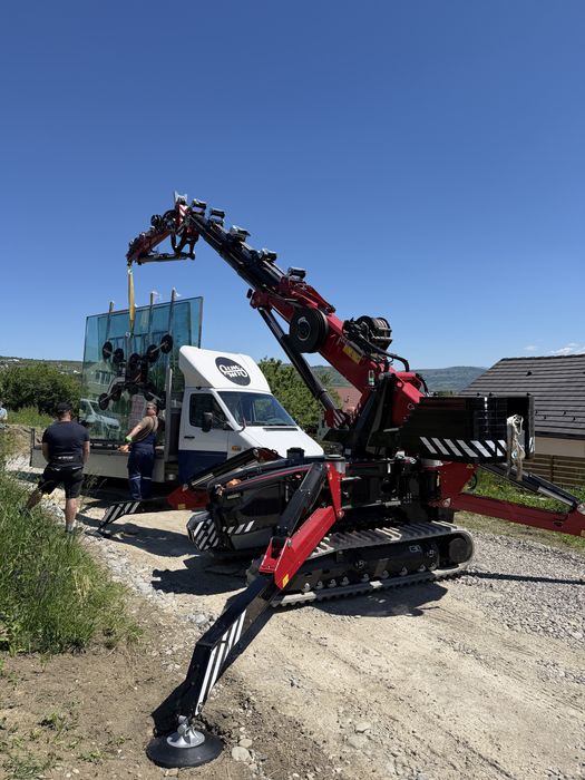 Închiriem utilaje Spider Crane Hoeflon C30e și C6e - macara