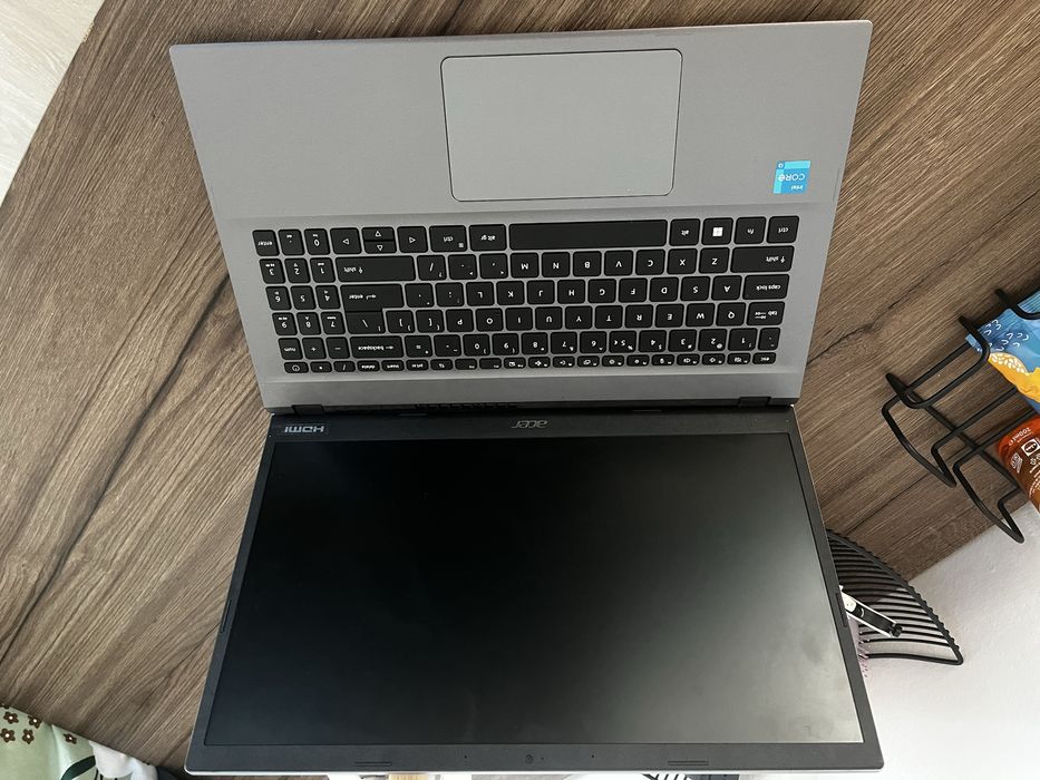 Laptop Acer Extensa 215-55 – impecabil, ca nou, cel mai mic pret de pe olx, cel mai ieftin