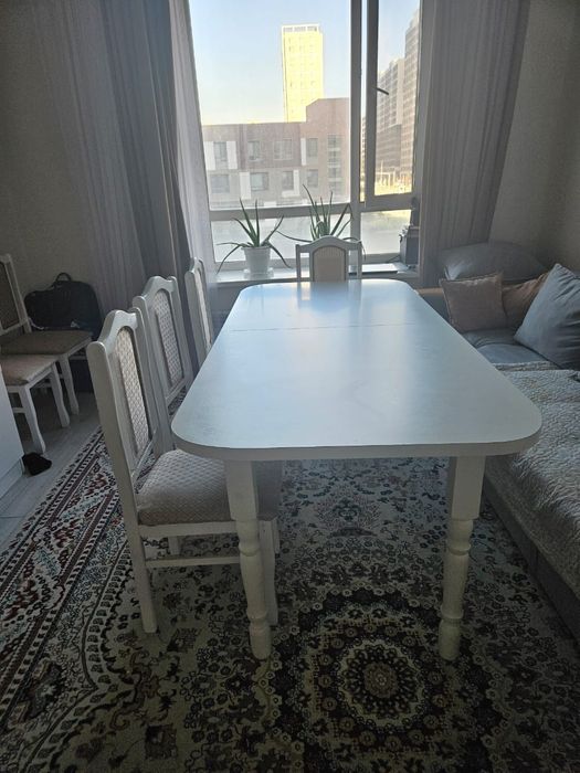 Продам стол со стулями