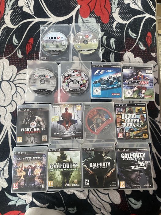 ps3 in stare foarte buna si bine ingrijit !!!